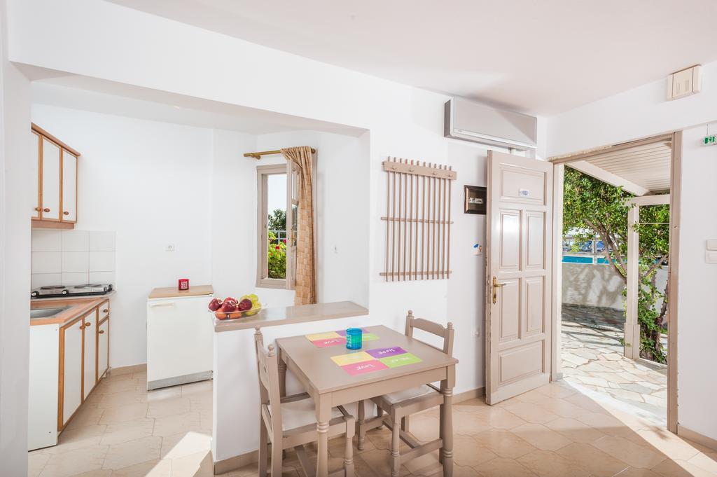 Panorama-Seaview Studios & Apartments Hersonissos  Bagian luar foto